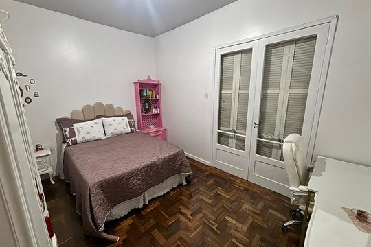 Quarto de apartamento à venda com 2 quartos, 89m² em Bom Fim, Porto Alegre