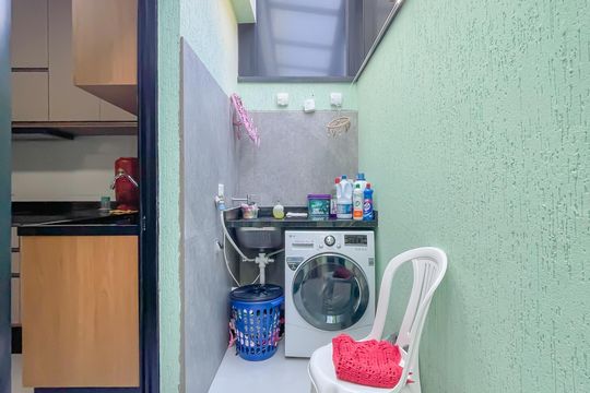 Área de Serviço de casa à venda com 2 quartos, 64m² em Bela Vista, Osasco