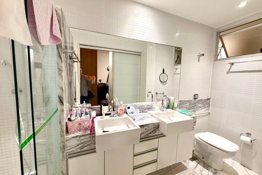 Apartamento à venda com 4 quartos, 170m² em Luxemburgo, Belo Horizonte