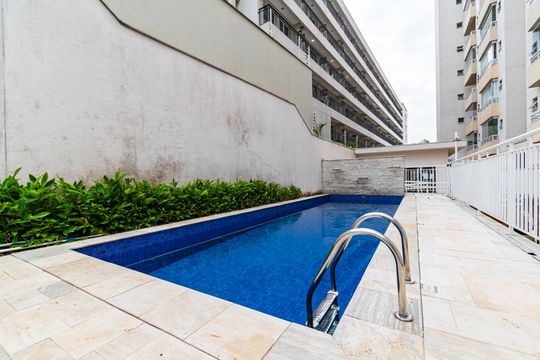 Área comum - Piscina de apartamento para alugar com 2 quartos, 50m² em Vila Fachini, São Paulo