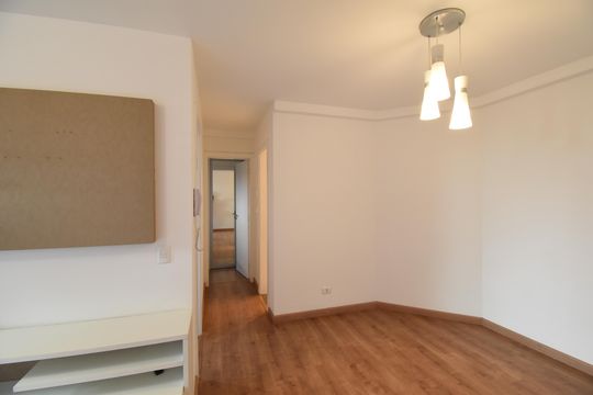 Sala de apartamento à venda com 1 quarto, 60m² em Pilarzinho, Curitiba