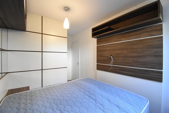 Quarto de apartamento à venda com 1 quarto, 60m² em Pilarzinho, Curitiba