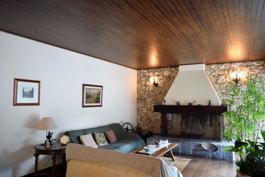 Casa à venda com 4 quartos, 336m² em Vila Madalena, São Paulo