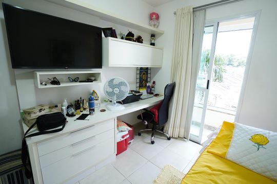 Apartamento à venda com 2 quartos, 70m² em Chácaras Alto da Glória, Goiânia