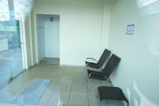 Apartamento à venda com 2 quartos, 70m² em Chácaras Alto da Glória, Goiânia