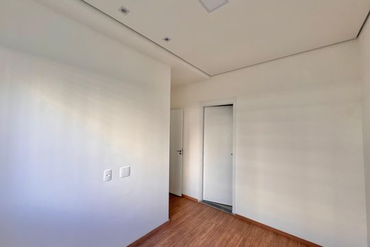 Suíte de apartamento para alugar com 2 quartos, 66m² em Recreio dos Bandeirantes, Rio de Janeiro
