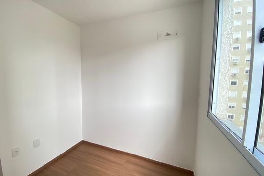 Apartamento para alugar com 2 quartos, 40m² em Del Castilho, Rio de Janeiro