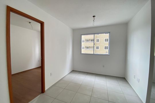 Apartamento para alugar com 2 quartos, 40m² em Del Castilho, Rio de Janeiro
