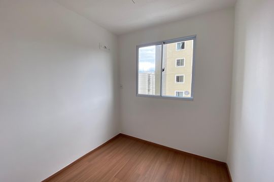 Apartamento para alugar com 2 quartos, 40m² em Del Castilho, Rio de Janeiro