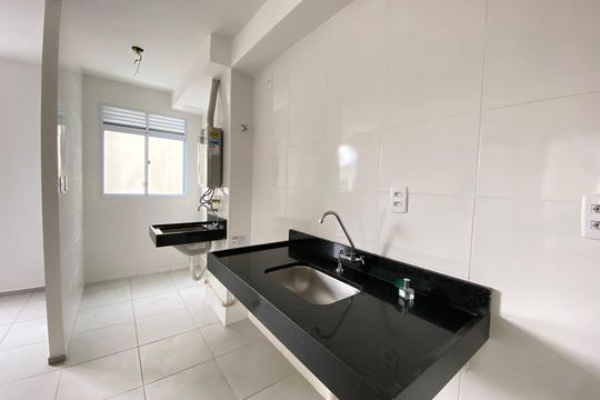 Apartamento para alugar com 2 quartos, 40m² em Del Castilho, Rio de Janeiro