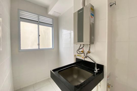 Apartamento para alugar com 2 quartos, 40m² em Del Castilho, Rio de Janeiro
