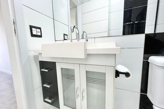 Banheiro de apartamento à venda com 3 quartos, 90m² em Tucuruvi, São Paulo