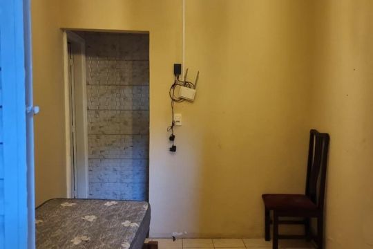 Quarto de casa para alugar com 3 quartos, 80m² em Cidade Kemel, Poá