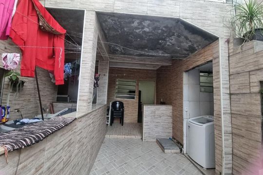 Área de serviço de casa para alugar com 3 quartos, 80m² em Cidade Kemel, Poá