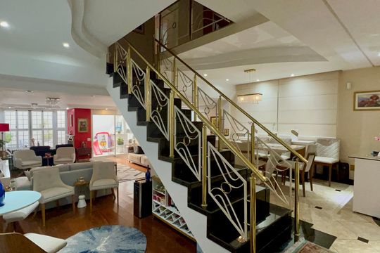 Casa de Condomínio à venda com 3 quartos, 450m² em Alto de Pinheiros, São Paulo