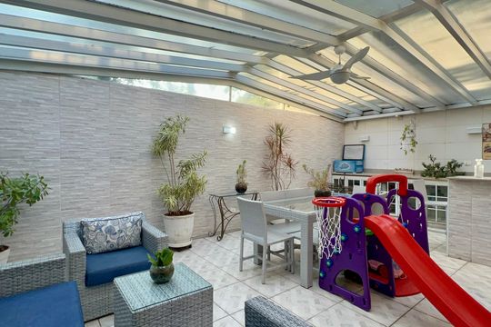 Área comum de casa de condomínio à venda com 3 quartos, 450m² em Alto de Pinheiros, São Paulo
