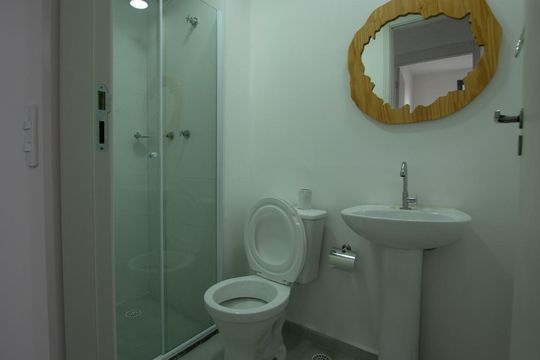 BANHEIRO de apartamento à venda com 2 quartos, 39m² em Jaguaré, São Paulo