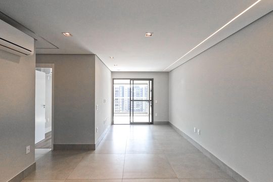 Apartamento para alugar com 3 quartos, 88m² em City América, São Paulo