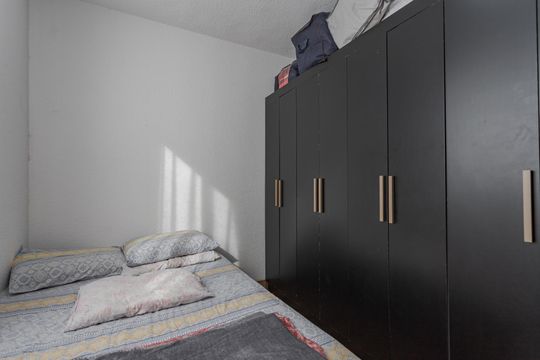 Quarto 1 de apartamento à venda com 2 quartos, 52m² em Sarandi, Porto Alegre
