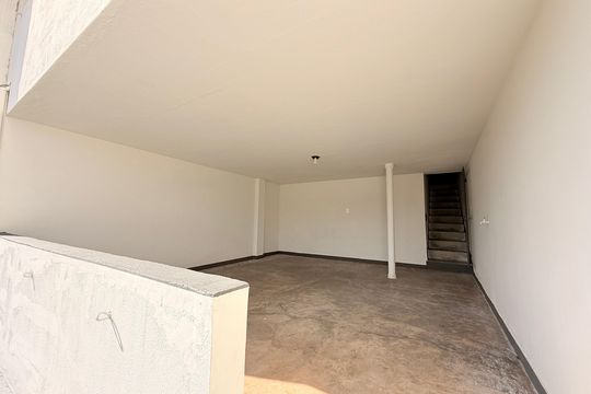 Quintal de casa à venda com 4 quartos, 300m² em Bela Vista, Jundiaí