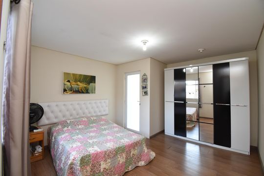 Suíte de casa de condomínio à venda com 3 quartos, 120m² em Cachoeira, Curitiba