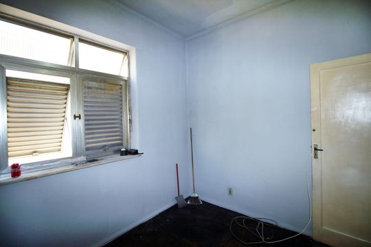 Quarto 2 de apartamento à venda com 3 quartos, 67m² em Penha Circular, Rio de Janeiro