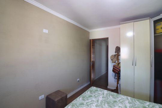 Quarto 3 de casa à venda com 3 quartos, 160m² em Vila Mazzei, Santo André