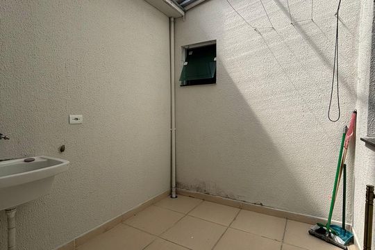 Área de serviço de apartamento à venda com 2 quartos, 44m² em Parque Capuava, Santo André