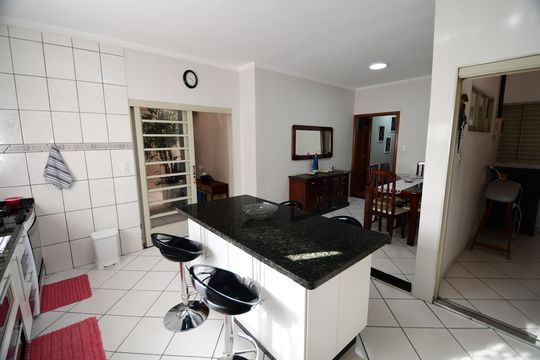 Cozinha de casa à venda com 3 quartos, 115m² em Jardim Paraiso de Viracopos, Campinas