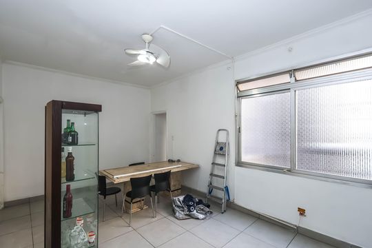 Sala de apartamento à venda com 2 quartos, 100m² em Liberdade, São Paulo