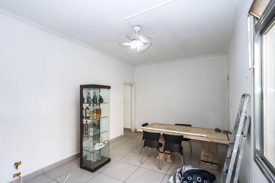Sala de apartamento à venda com 2 quartos, 100m² em Liberdade, São Paulo