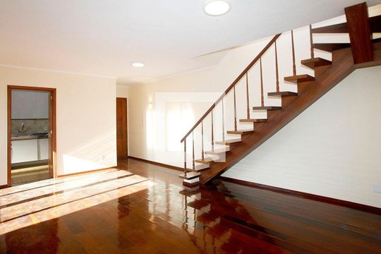 Apartamento à venda com 3 quartos, 248m² em São João, Porto Alegre