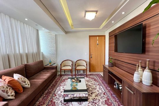 Sala de apartamento à venda com 4 quartos, 230m² em Itapoã, Belo Horizonte