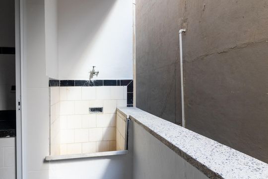 Área de Serviço de apartamento para alugar com 2 quartos, 55m² em Realengo, Rio de Janeiro