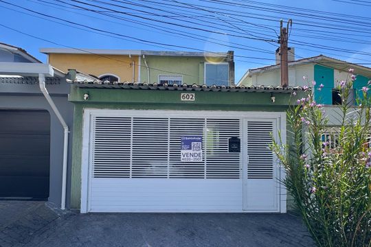 Fachada de casa para alugar com 2 quartos, 284m² em Parque Sao Diogo, São Bernardo do Campo