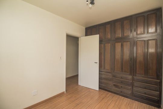 Quarto 2 de apartamento à venda com 3 quartos, 110m² em Moinhos de Vento, Porto Alegre