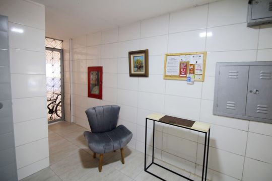 hall de Entrada de apartamento para alugar com 2 quartos, 64m² em Cordovil, Rio de Janeiro