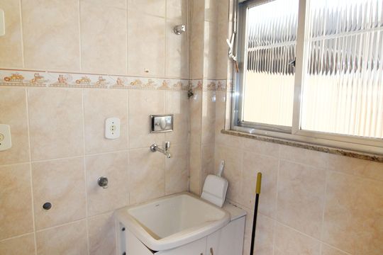 Área de Serviço de apartamento para alugar com 2 quartos, 64m² em Cordovil, Rio de Janeiro