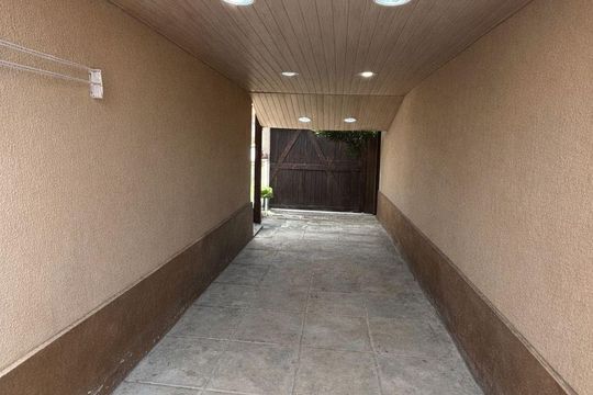 Área externa de casa à venda com 2 quartos, 130m² em Campo Grande, Rio de Janeiro