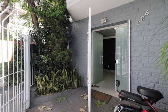 Jardim de casa à venda com 6 quartos, 221m² em Tatuapé, São Paulo