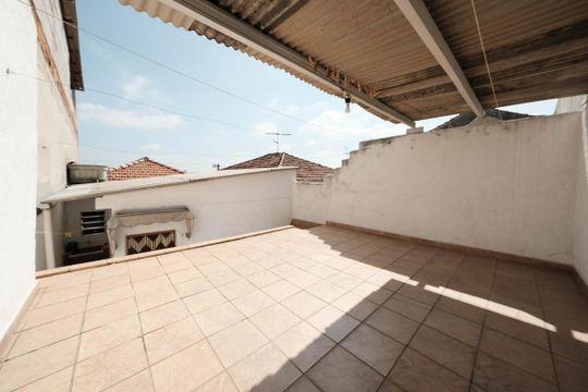 Área externa de casa à venda com 1 quarto, 120m² em Vila Mesquita, São Paulo
