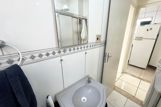 Banheiro de apartamento à venda com 1 quarto, 39m² em Jardim São Paulo, São Paulo