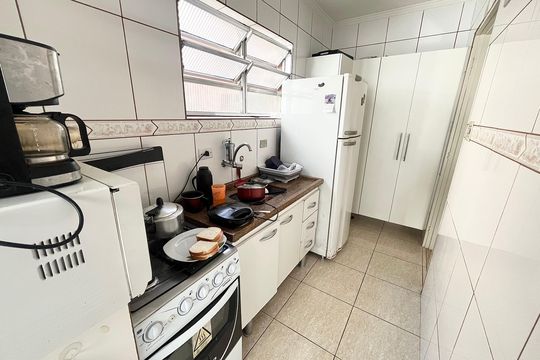 Cozinha de apartamento à venda com 1 quarto, 39m² em Jardim São Paulo, São Paulo