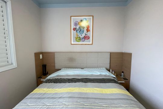 Suíte de apartamento para alugar com 3 quartos, 77m² em Jardim Esmeralda, São Paulo