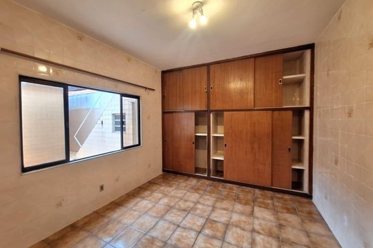 Casa à venda com 3 quartos, 182m² em Planalto Paulista, São Paulo