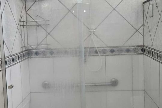 Banheiro de apartamento para alugar com 3 quartos, 84m² em Setor Central, Goiânia