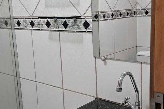 Banheiro de apartamento para alugar com 3 quartos, 84m² em Setor Central, Goiânia