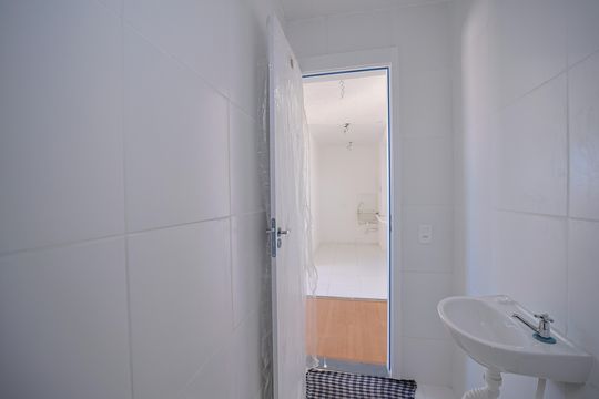 Banheiro de apartamento à venda com 2 quartos, 34m² em Vila Silvia, São Paulo