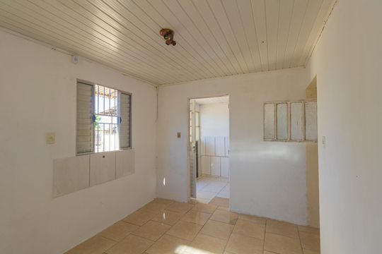 Quarto 2 de casa para alugar com 2 quartos, 250m² em Mathias Velho, Canoas