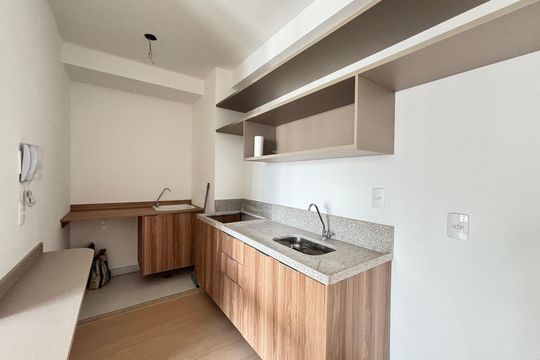 Cozinha de apartamento para alugar com 2 quartos, 39m² em Vila Nova Conceição, São Paulo